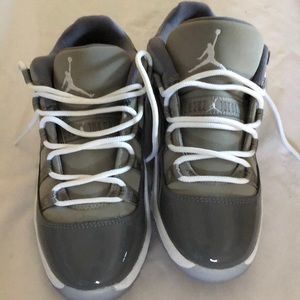 Boys Jordans sneakers